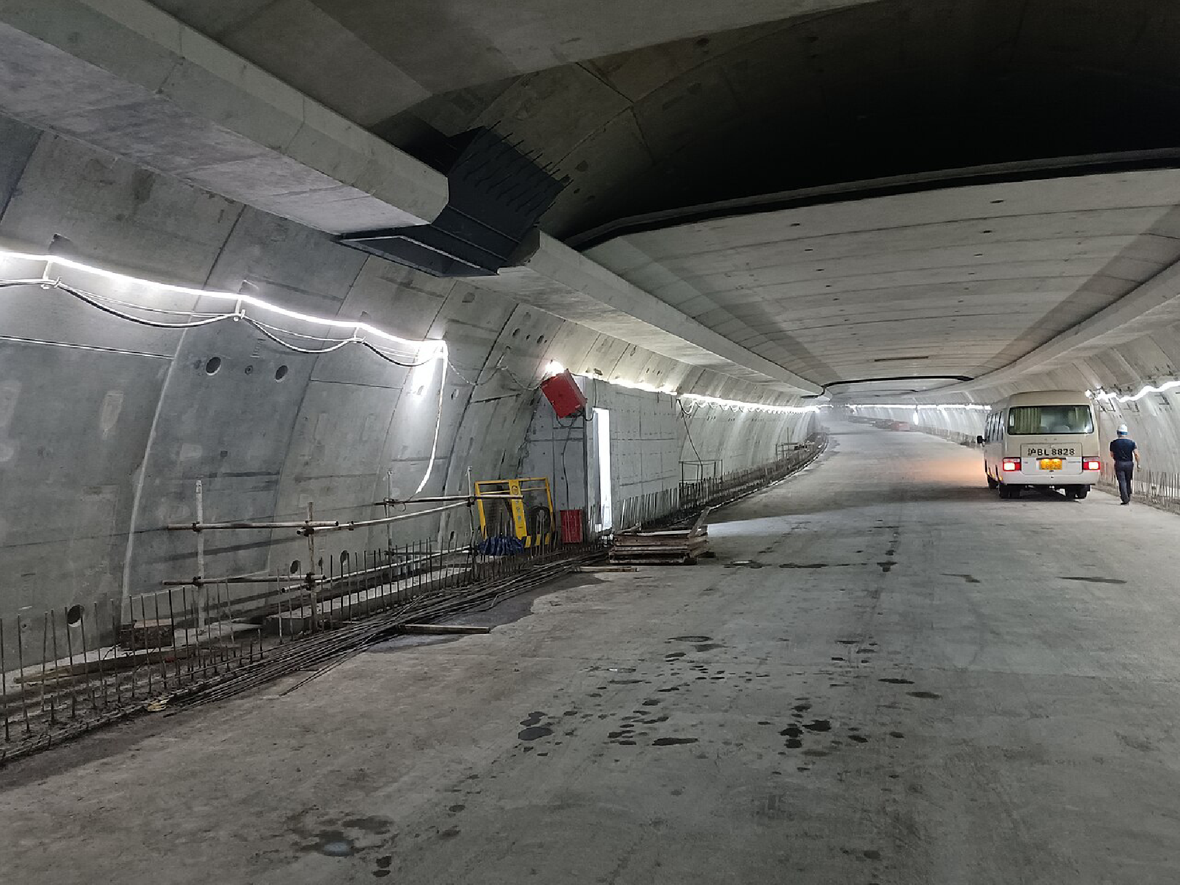 Shanghai Tunnel.